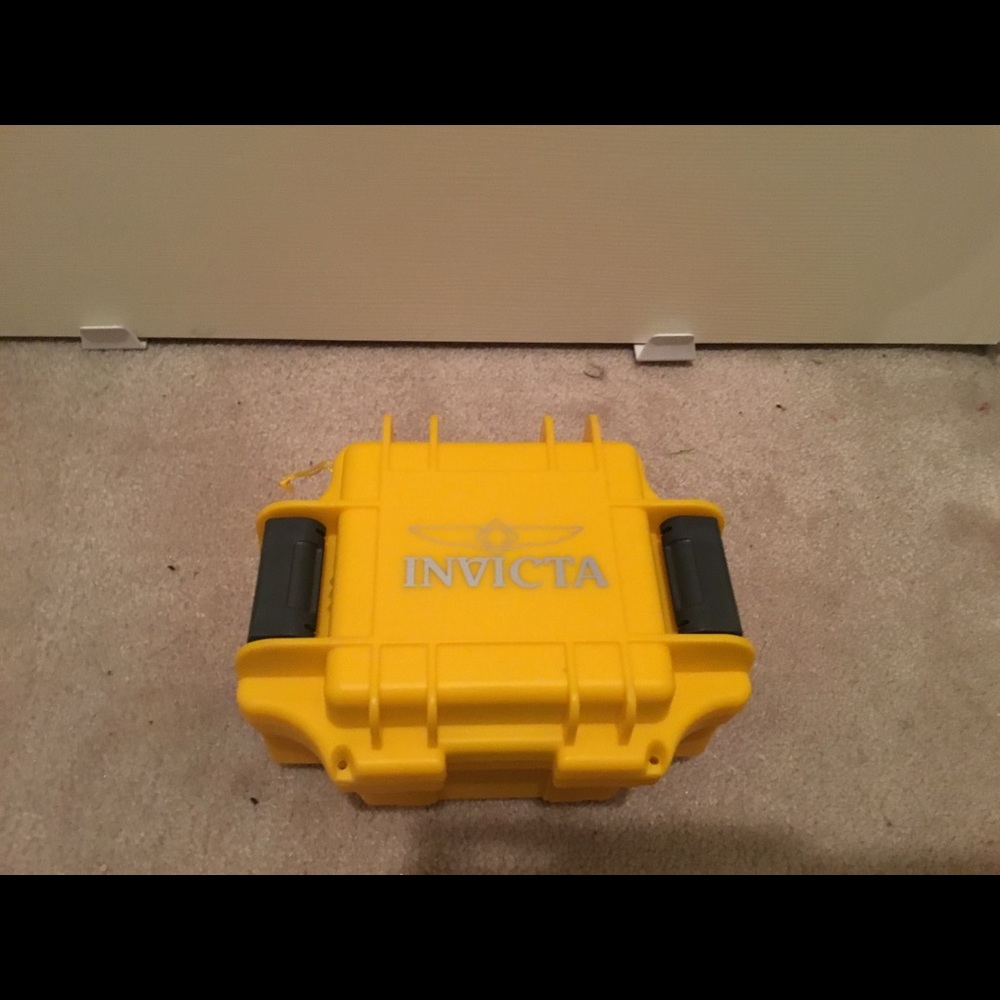 INVICTA watch case